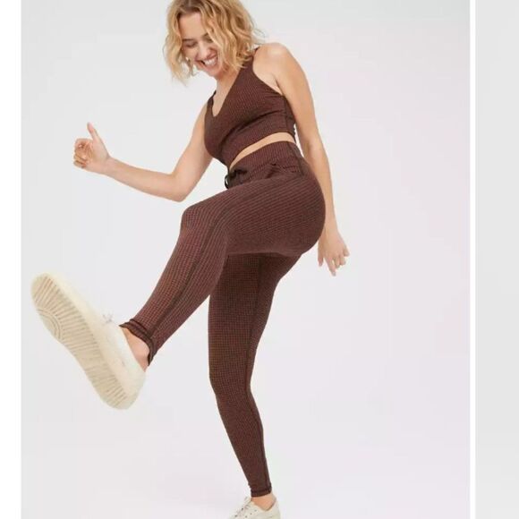 OFFLINE By Aerie Mini Houndstooth Drawcord Leggings in Midnight Sky - Picture 1 of 11